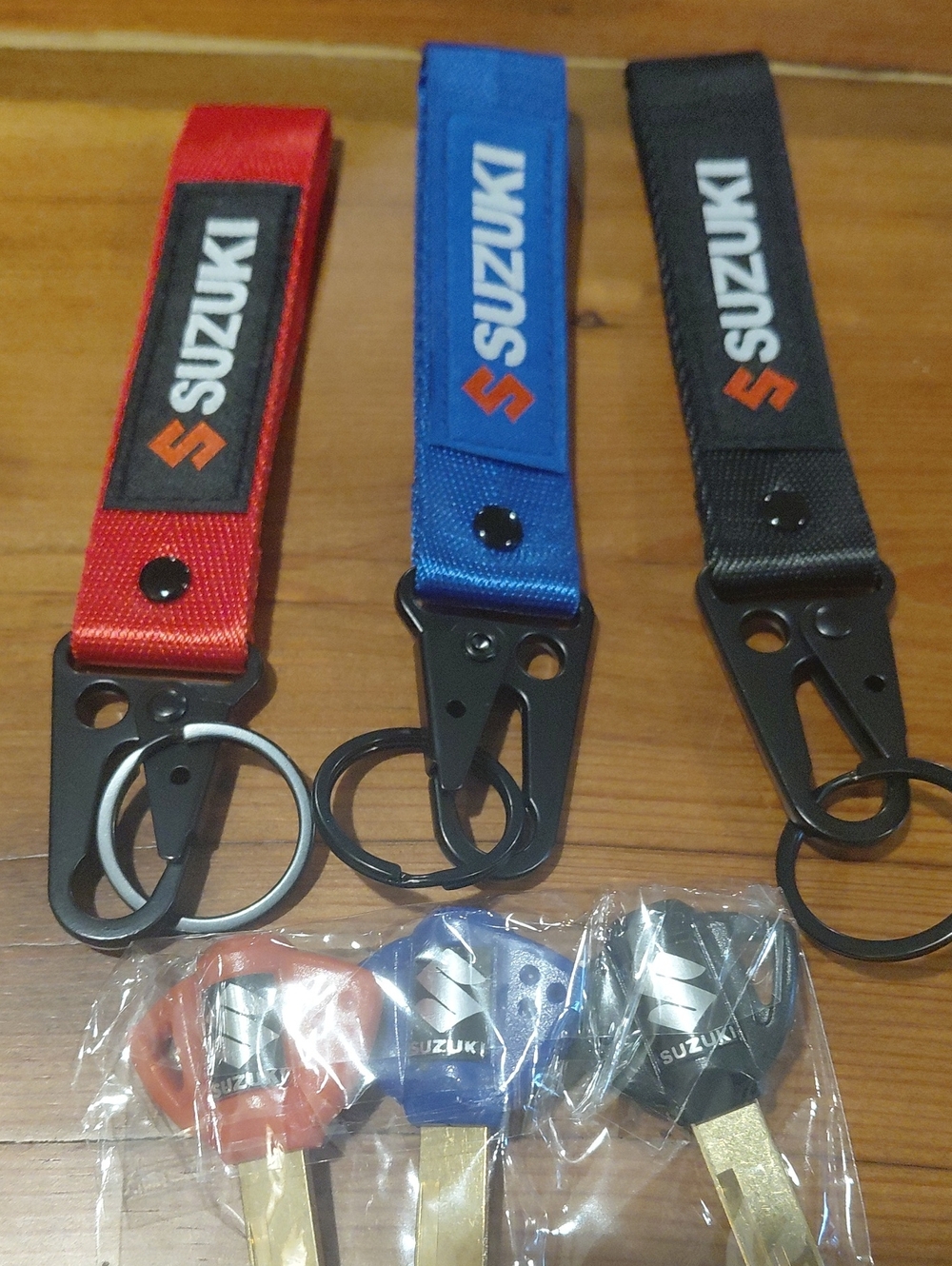 Men’s Key Holder Strap - Red, Blue, Black